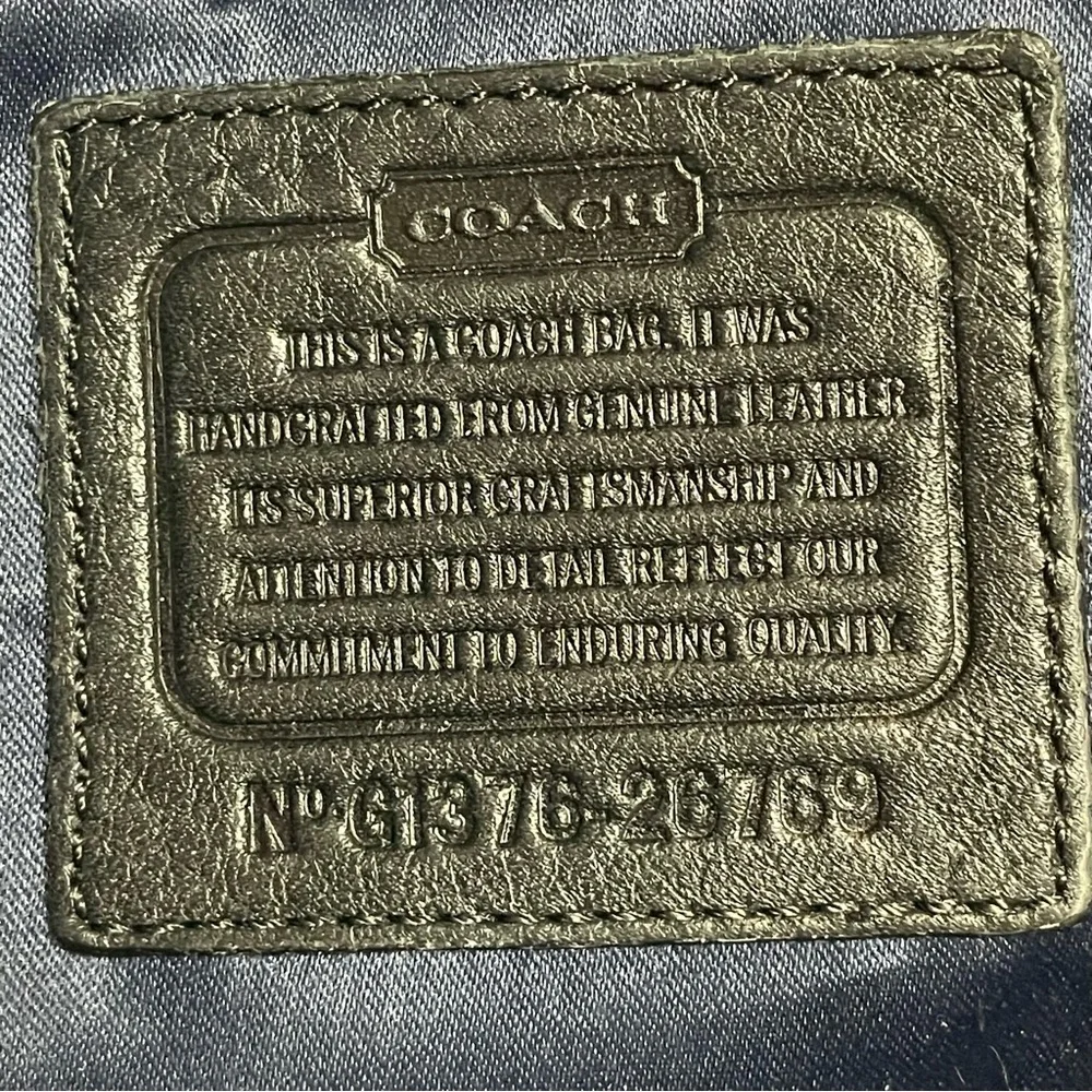 Vintage ❤️ Coach Soft Pebbled Leather Black & Gold Classic Shoulder Tote Bag EUC - Picture 6 of 14